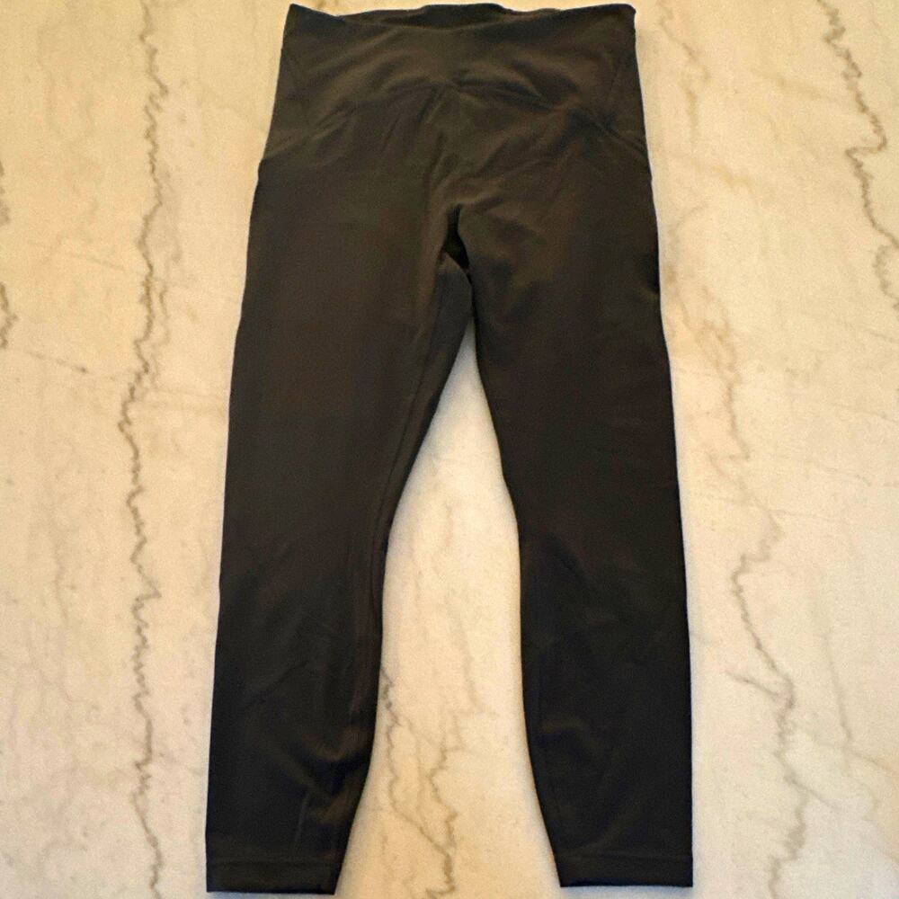 lululemon Black Ankle Yoga Leggings Stretch Nylon Spandex Logo Women 8 0028